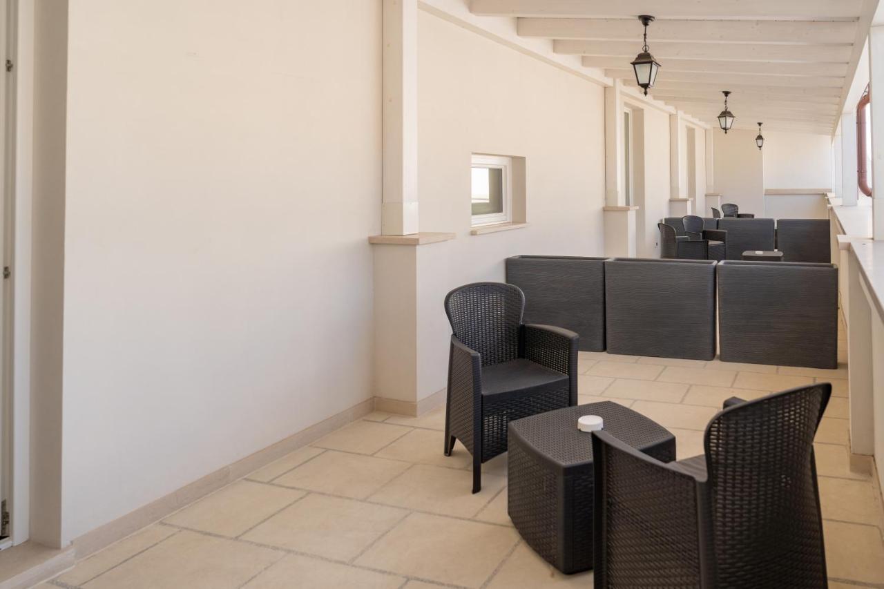 "Corte Mopps" Citta Della Ceramica Grottaglie - Spa Elysium Exterior foto
